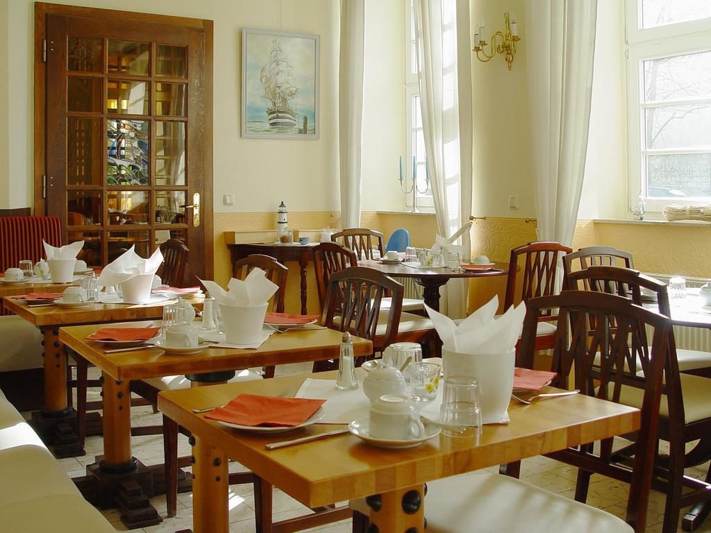 Hotel Altes Hafenhaus Rostock Luaran gambar